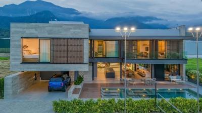 Arquitetura & Interiores — 13